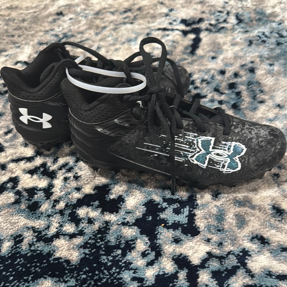 Under Armour Black football cleats